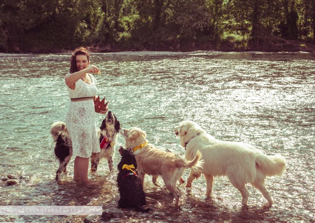 DOG SAVE THE QUEEN!!!