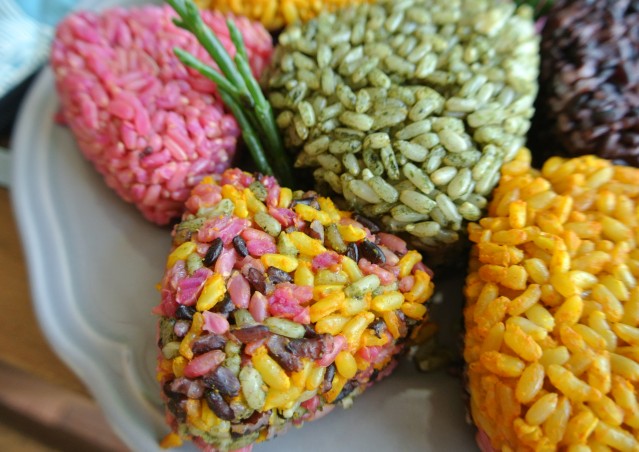 RAINBOW ONIGIRI- ricetta post viaggio
