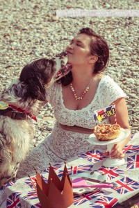 dogsavethequeen018